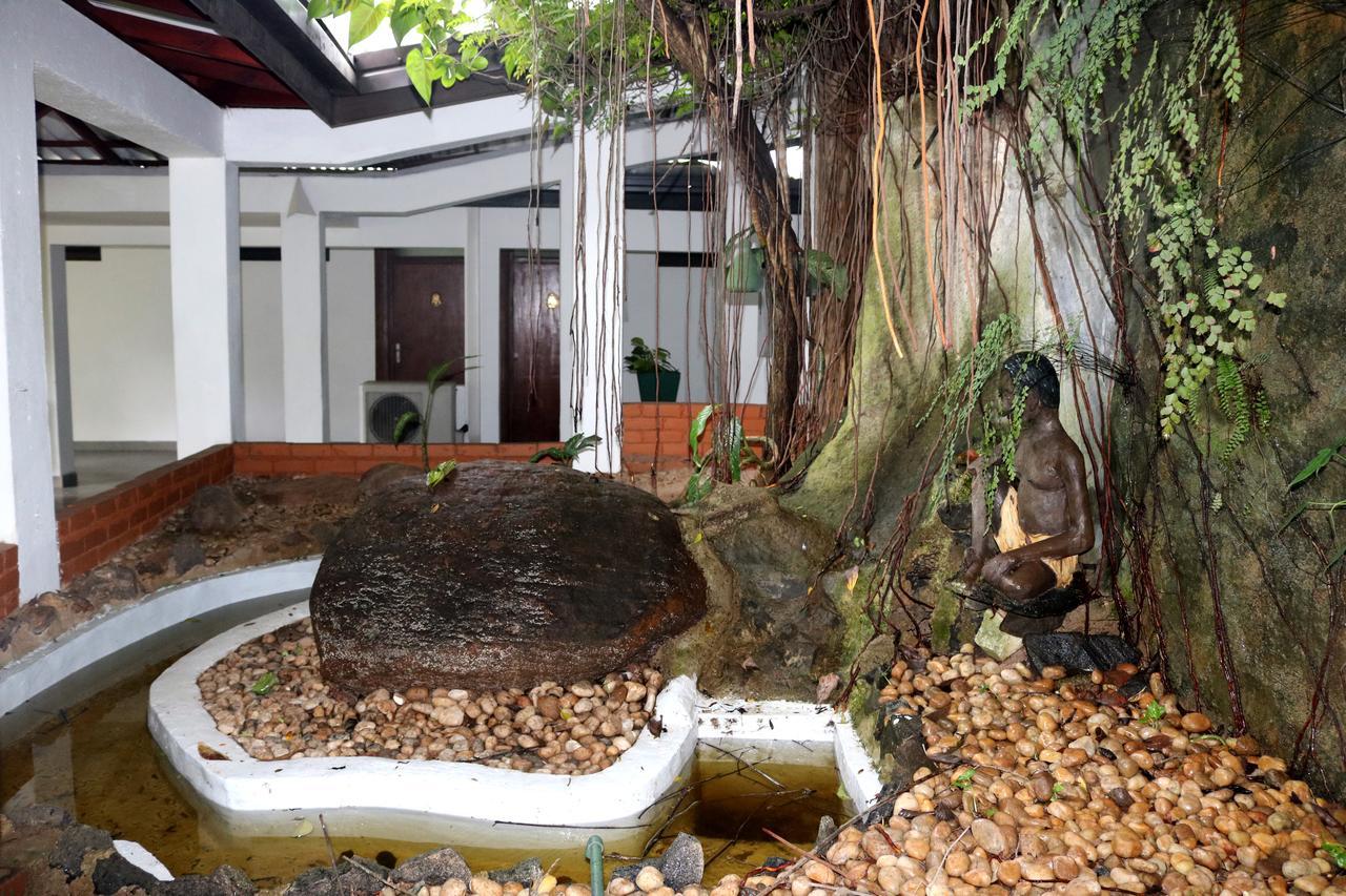 Hotel Hilltop Kandy Ngoại thất bức ảnh