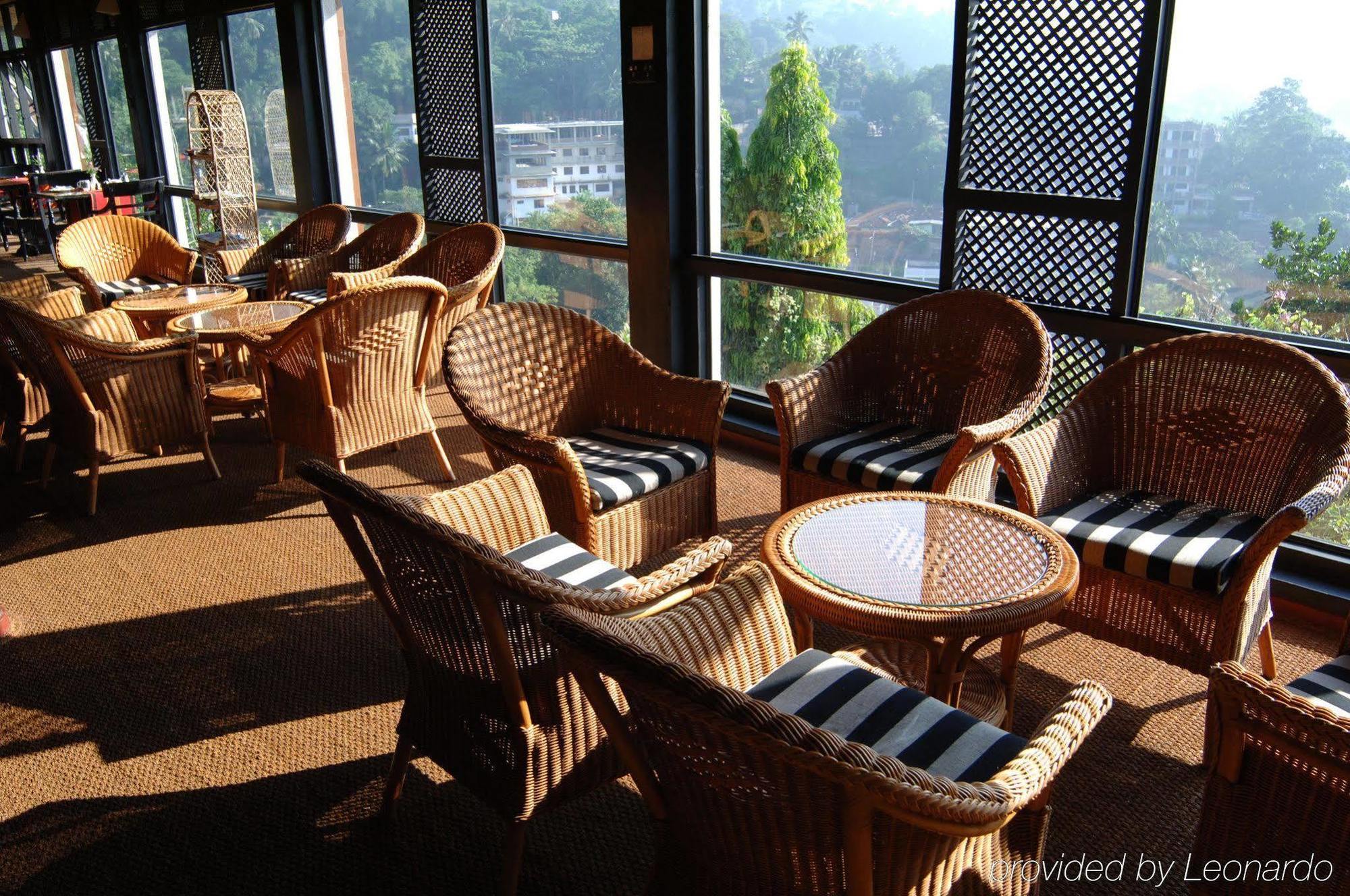 Hotel Hilltop Kandy Nhà hàng bức ảnh