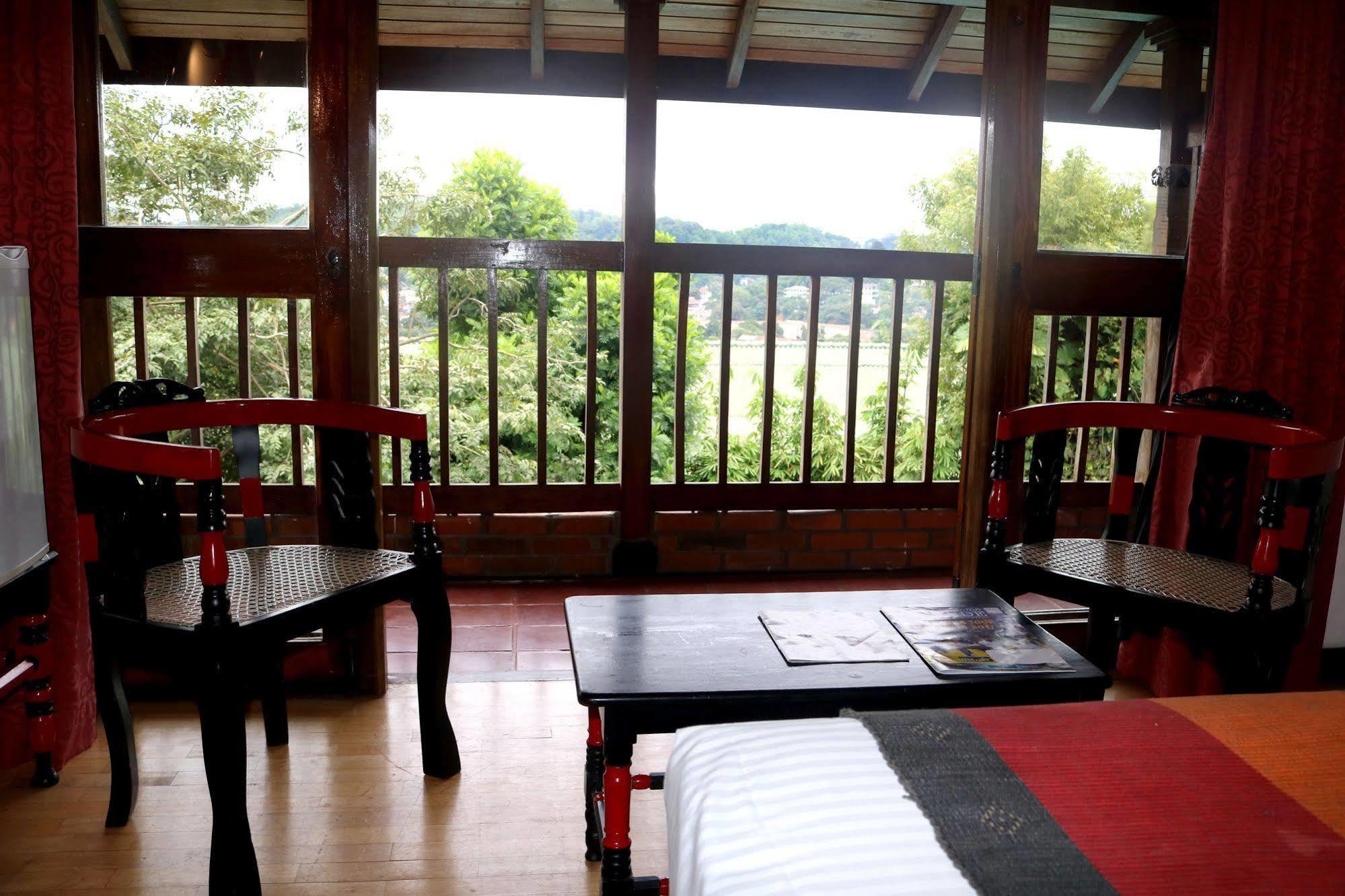 Hotel Hilltop Kandy Ngoại thất bức ảnh
